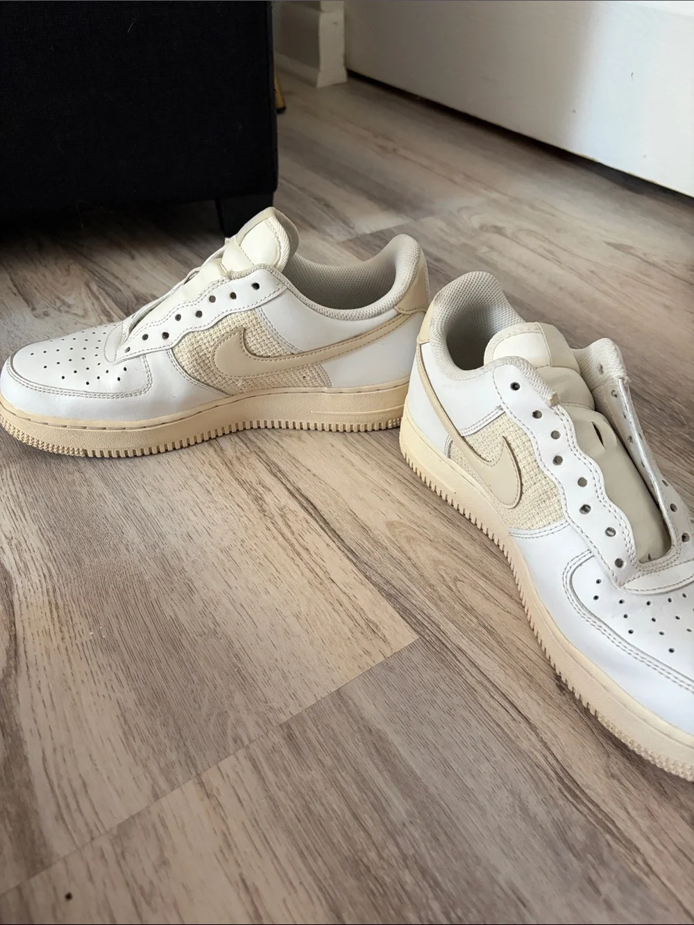 Nike Low-Top Sneakers in Cream and Beige